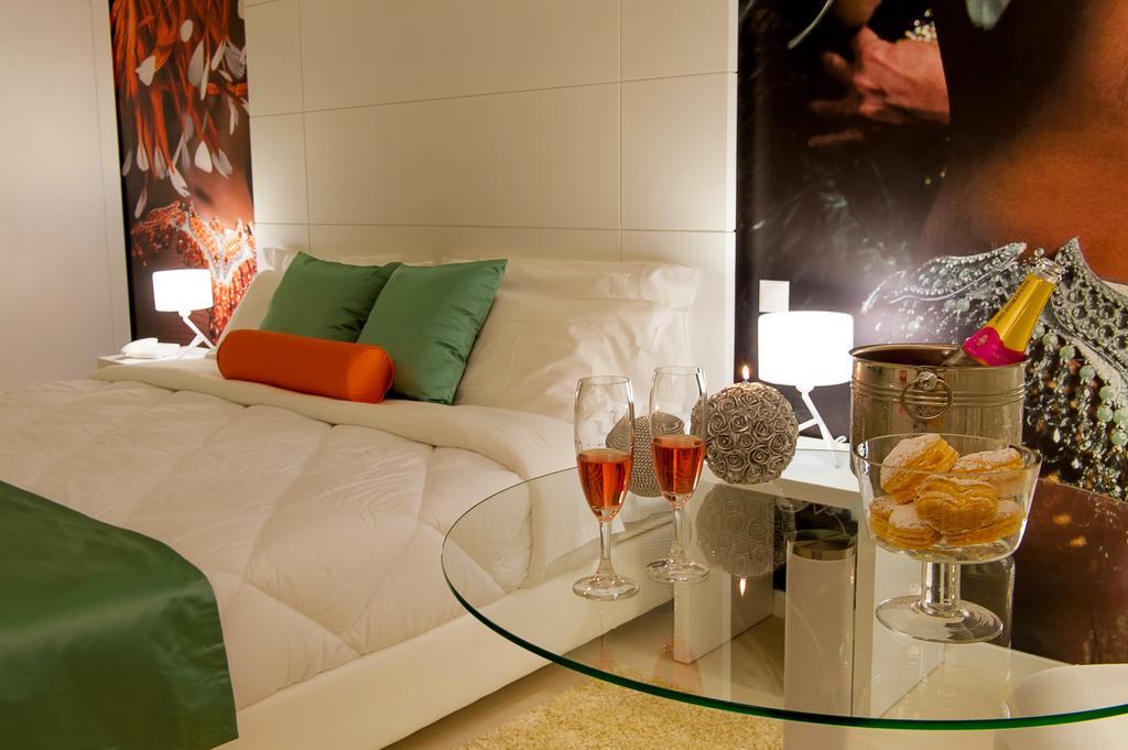 מילהדה Vinyl M Hotel - Adults Only מראה חיצוני תמונה