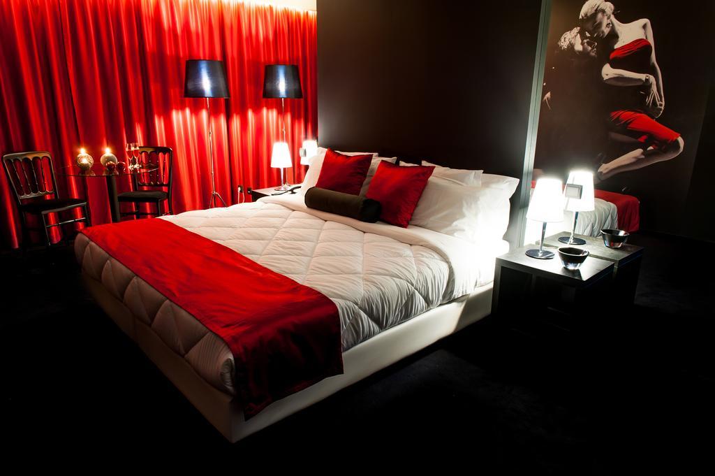 מילהדה Vinyl M Hotel - Adults Only חדר תמונה