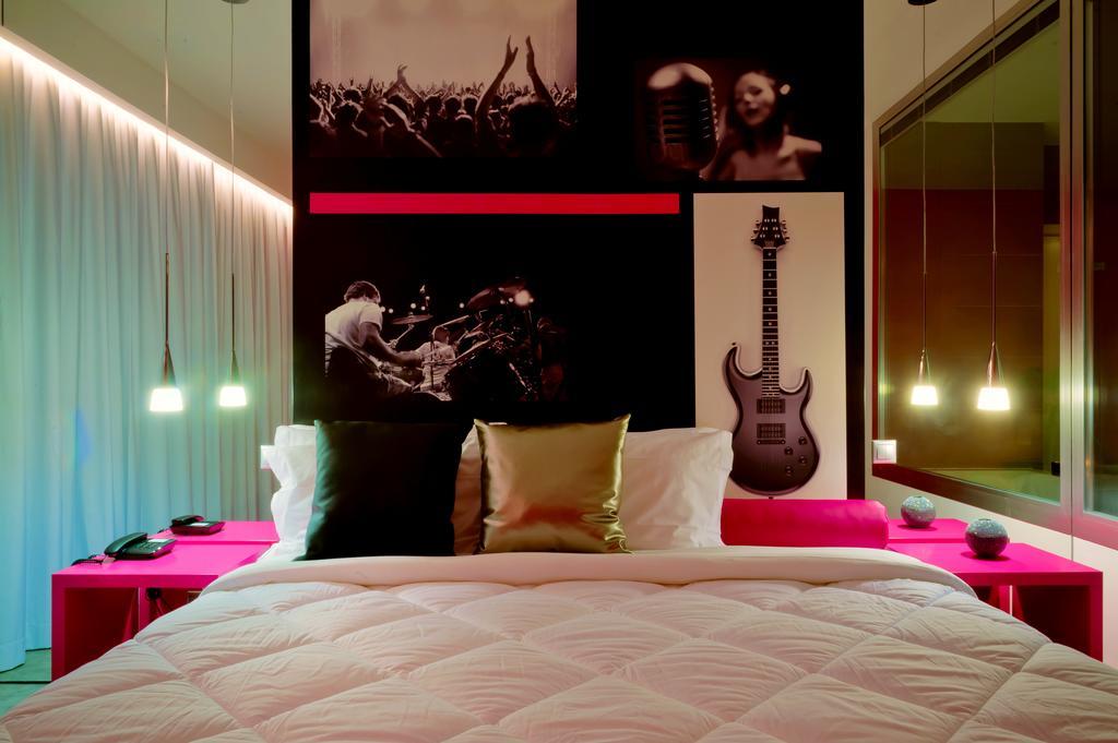 מילהדה Vinyl M Hotel Design Inn מראה חיצוני תמונה