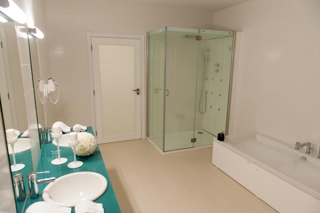 מילהדה Vinyl M Hotel - Adults Only מראה חיצוני תמונה